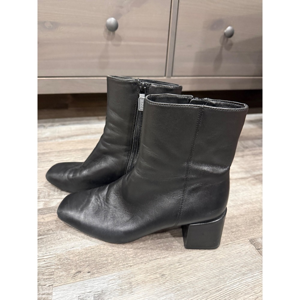 Vince Womens Black Soft Leather Square Toe Chunky Heel Ankle Boots Size 8M
